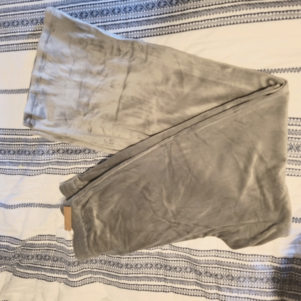 Skims velour flare pant NWT
